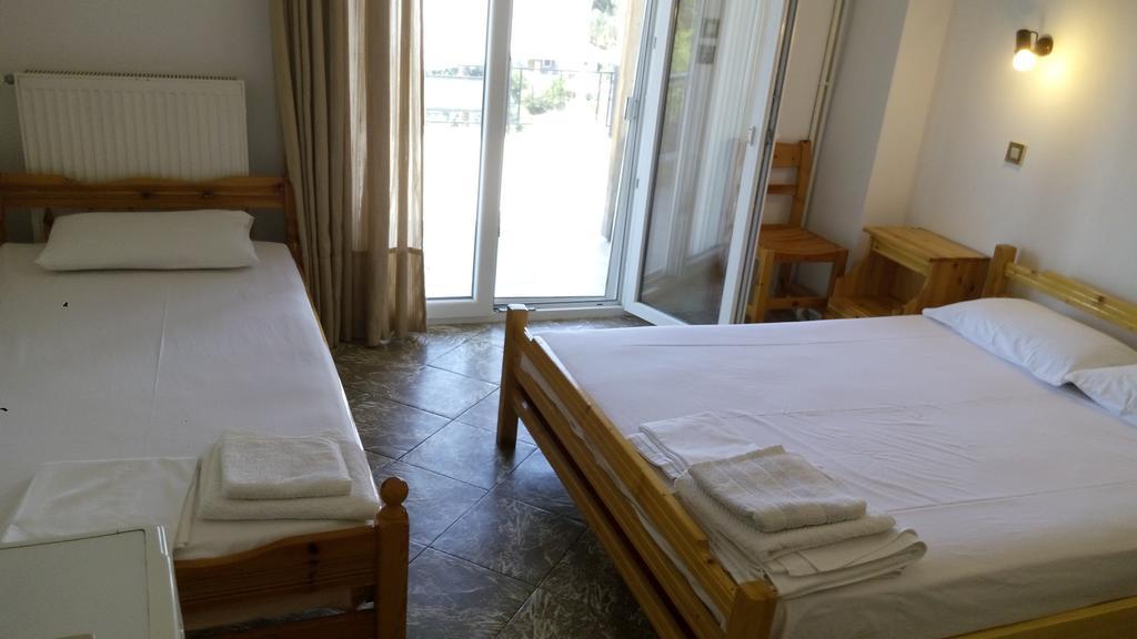 Filoxenia Rooms Makrilies Pokój zdjęcie